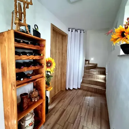 Gartnar Home -Hiska S Pridihom Domacnosti In Pogledom Na Hribe. Radovljica Exterior photo